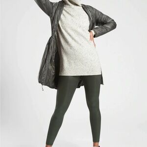 🍂 ATHLETA BAYSHORE WOOL/CASHMERE COWLNECK TUNIC
SWEATER SIZE S ❄️